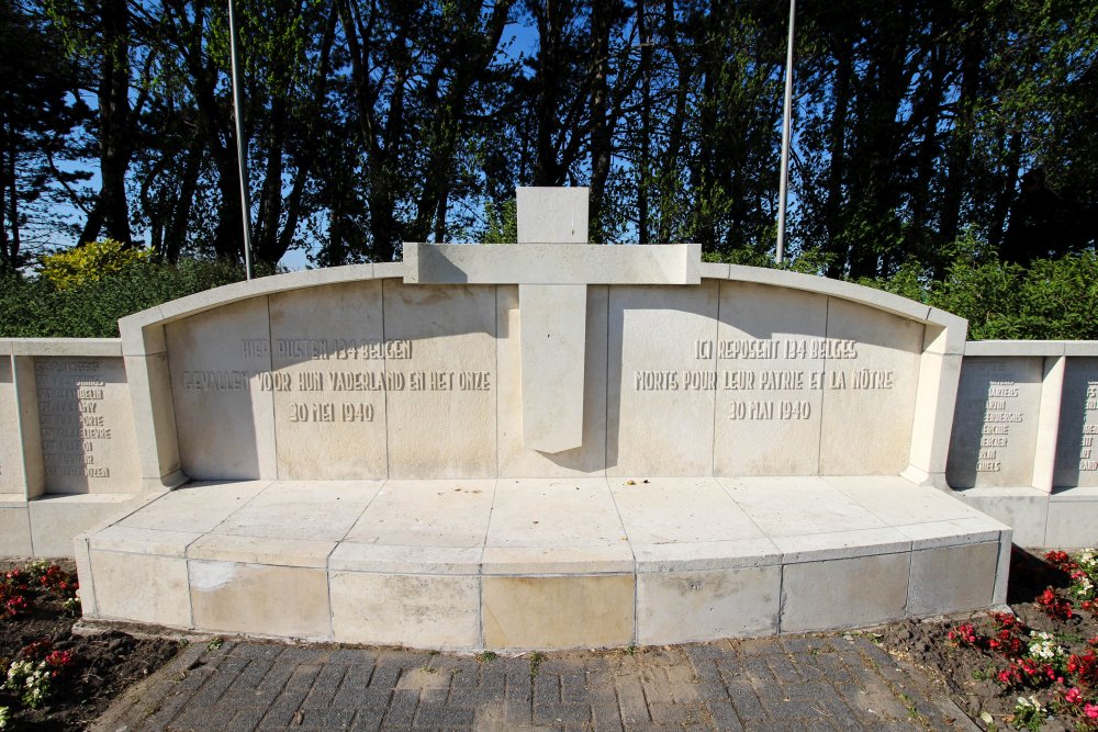 Belgische Militaire Begraafplaats Willemstad #2
