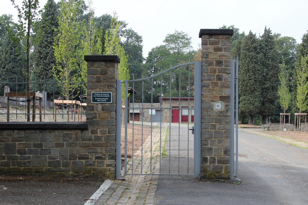 Commonwealth War Grave Angleur #1