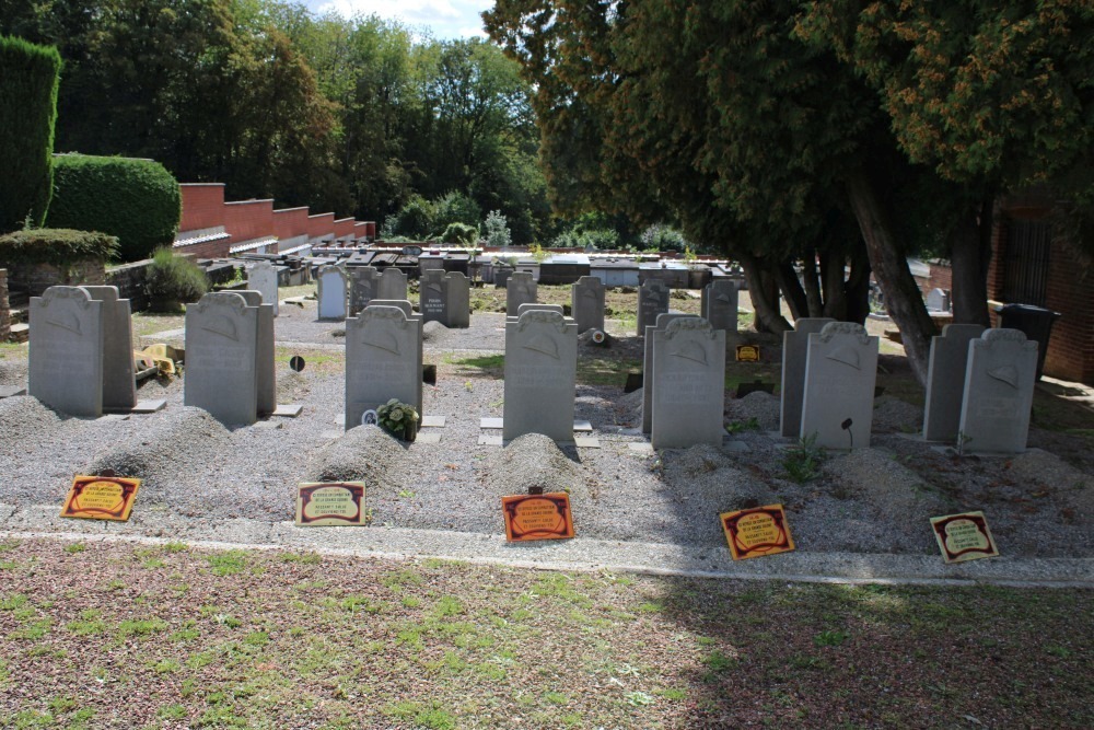 Belgische Graven Oudstrijders Landelies Nieuwe Begraafplaats #2