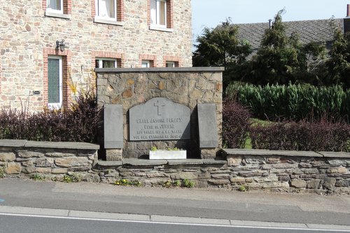 Monument Abbe Antoine Fenaux Jevign #1