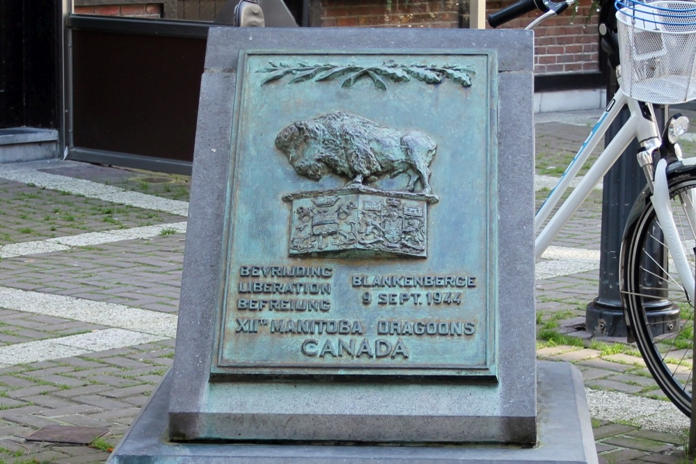 Monument XIIth Manitoba Dragoons Canada #2