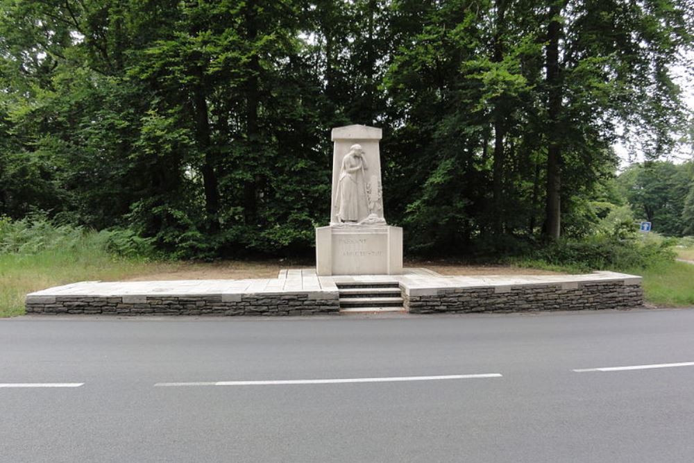 Monument Coldstream Grenadiers en Irish Guards #1