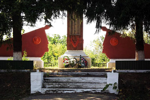 War Memorial Osytnyazhka