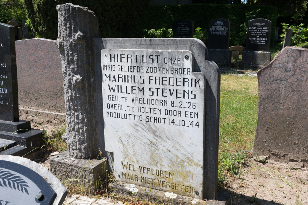 Dutch War Graves Old Cemetery Holten #2