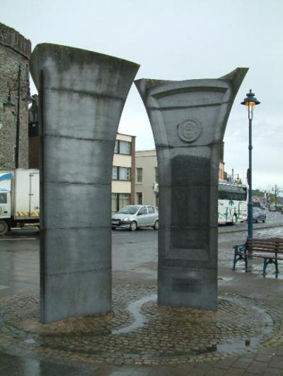 Monument S.S. Formby en S.S. Coningbeg