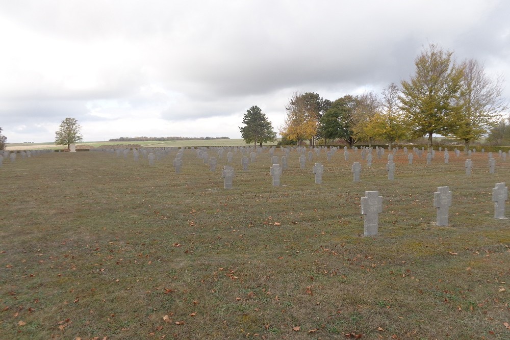 German War Cemetery Souain-Perthes-lès-Hurlus #2