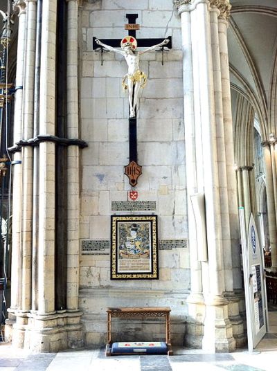 Oorlogsmonument York Minster Choir #1