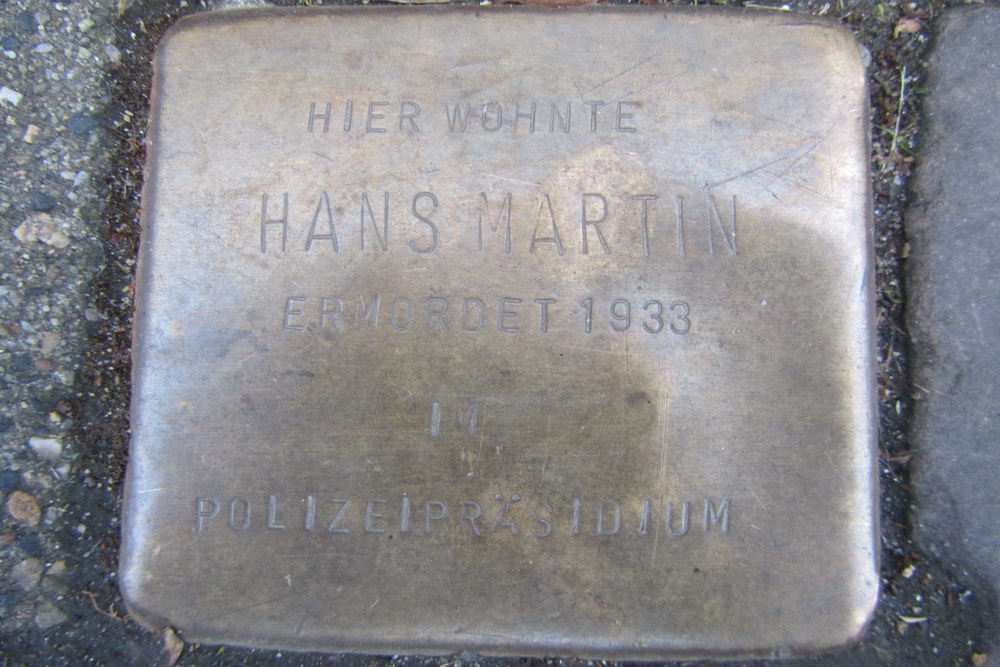 Stolperstein Hfestrae 8a #1