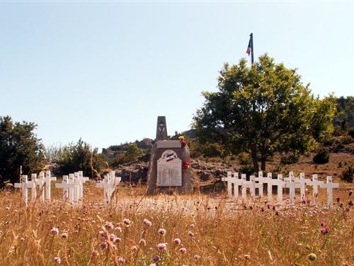 Monument en Graven Omgekomen Verzetsstrijders #1