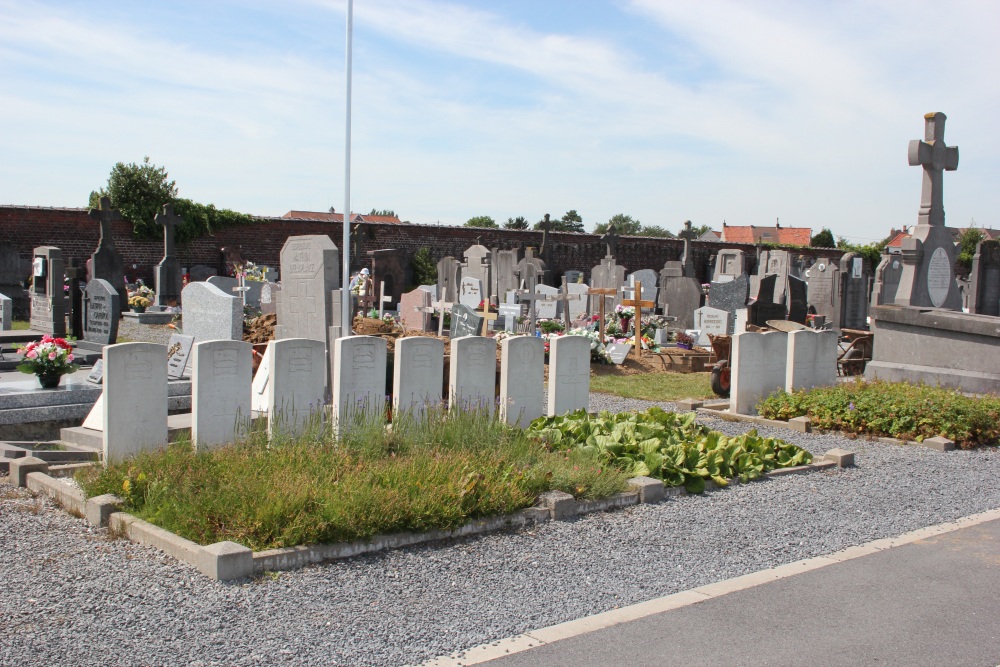 Oorlogsgraven van het Gemenebest Néchin #2