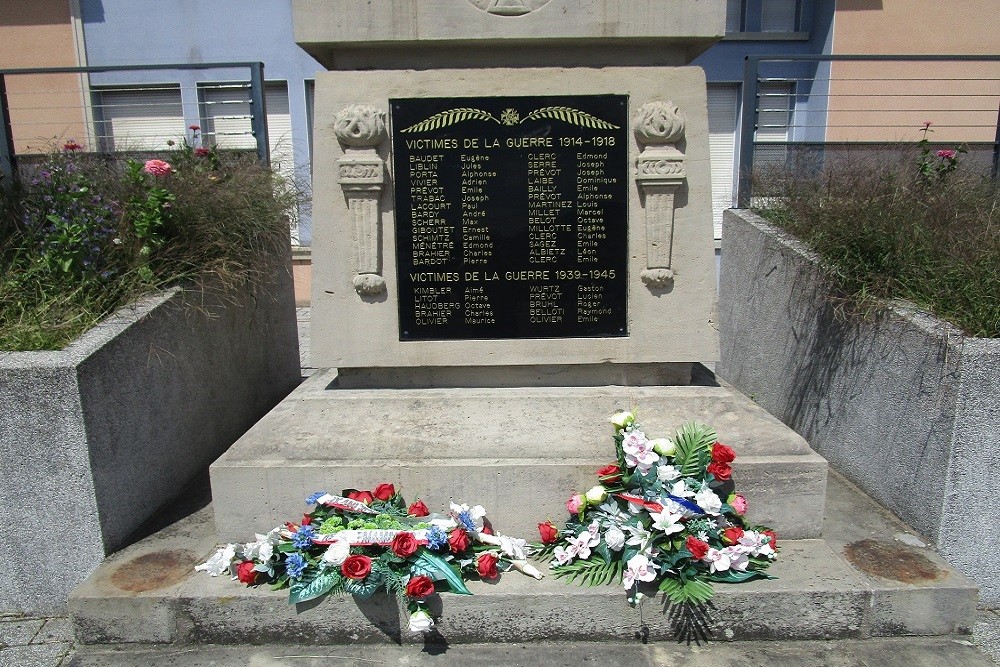 War Memorial Sermamagny #2