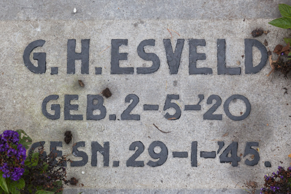 Dutch War Graves General Cemetery Holleweg Amerongen #5