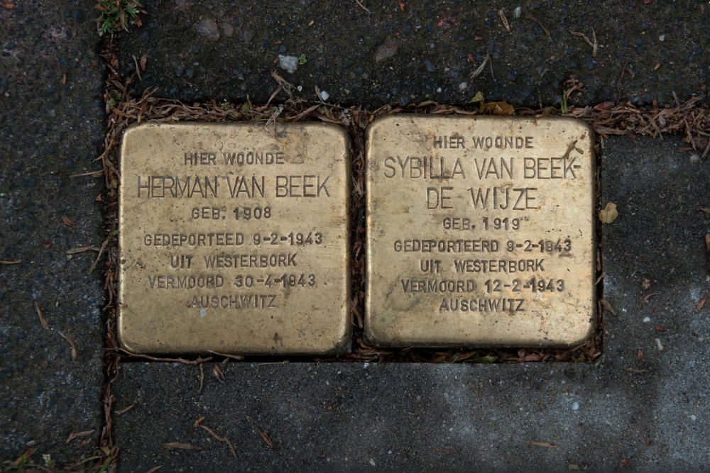 Stolpersteine Floraliastraat 23