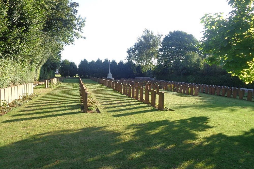 Commonwealth War Cemetery Martinsart #3