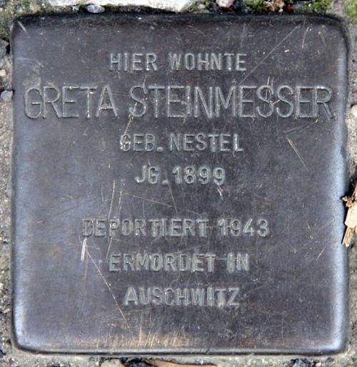 Stolpersteine Lausitzer Strae 31