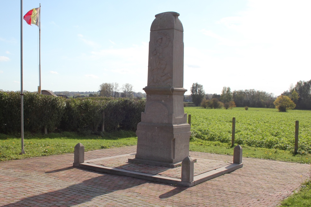 War Memorial Orroir #2