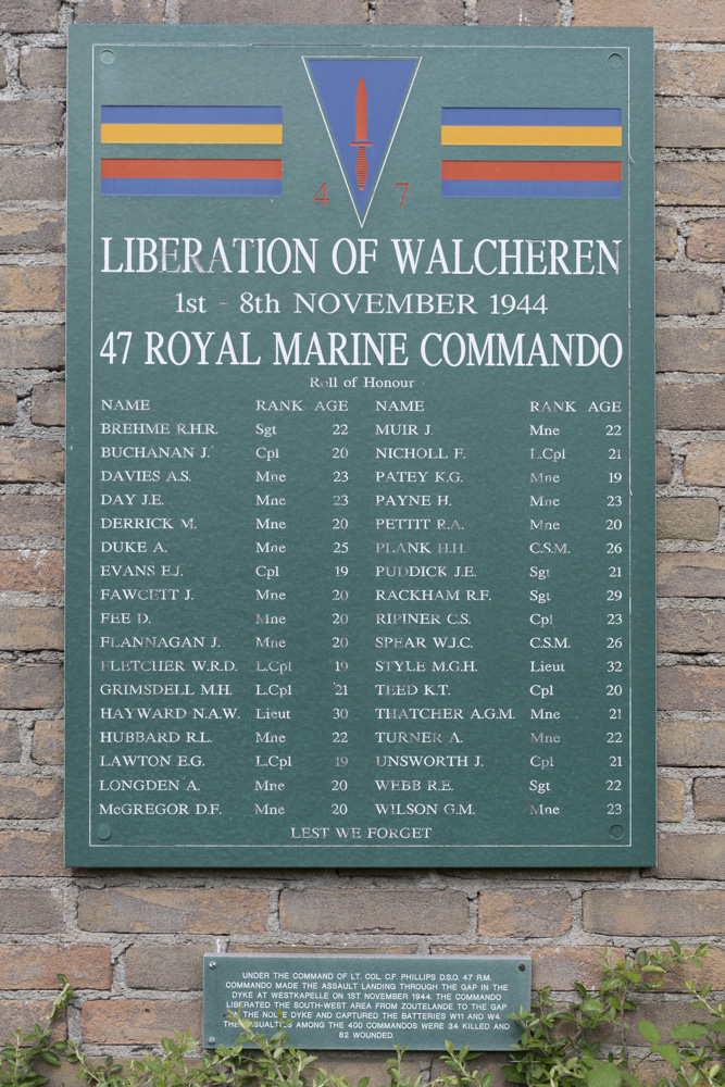 Gedenkteken 47th Royal Marines Commando Dishoek #3