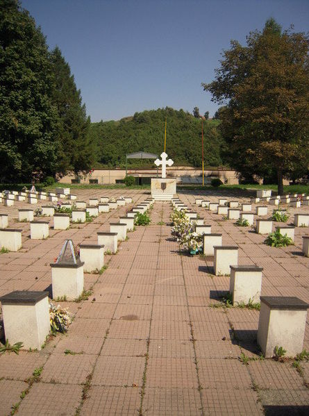 Begraafplaats en Monument 2e Krajina Brigade #2