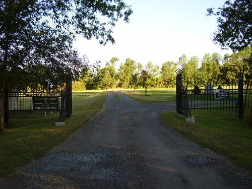 Commonwealth War Grave St. John's Cemetery #1