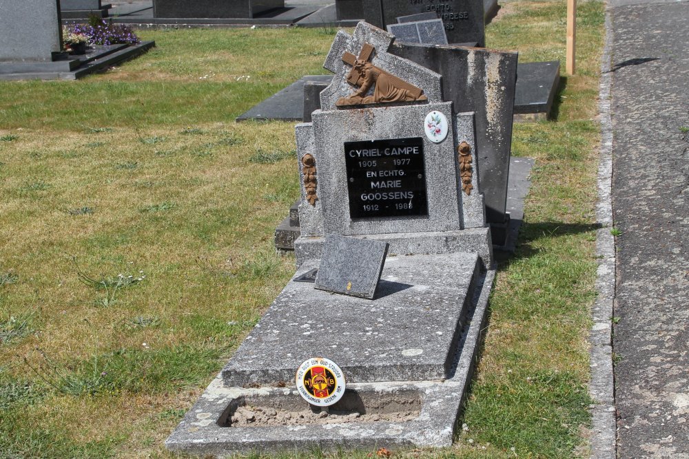 Belgian Graves Veterans Bachte #5