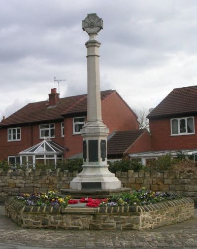 Oorlogsmonument Allerton Bywater #1