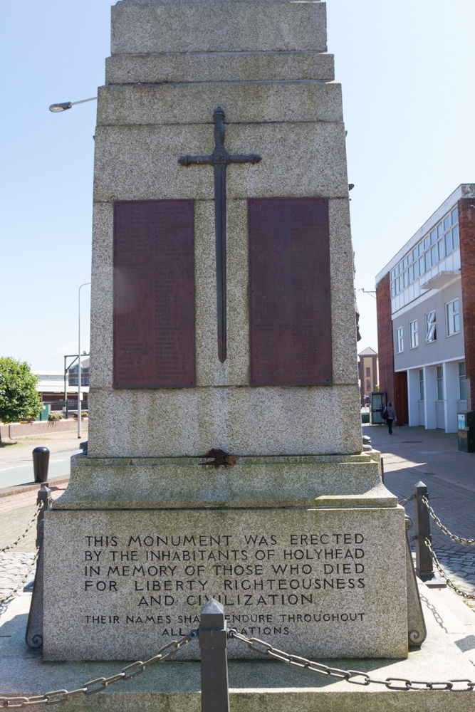 Oorlogsmonument Holyhead #2