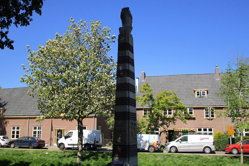War Memorial Vreewijk Rotterdam #2