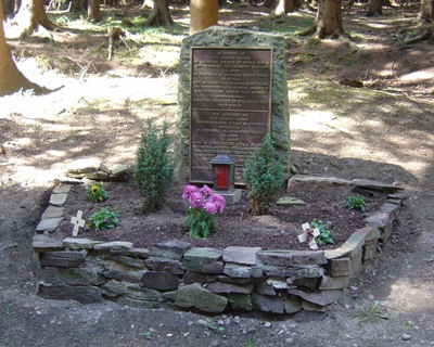 Monument Robert Cahow
