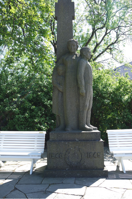 War Memorial Larvik #1