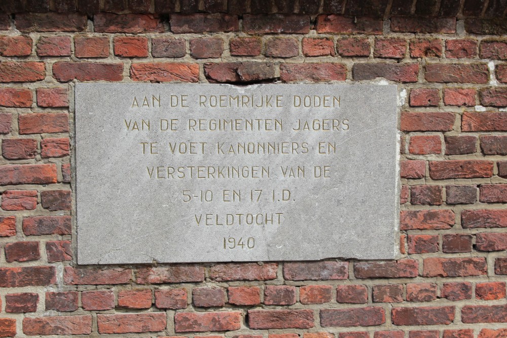 Memorials Belgian Regiments Nevele #4