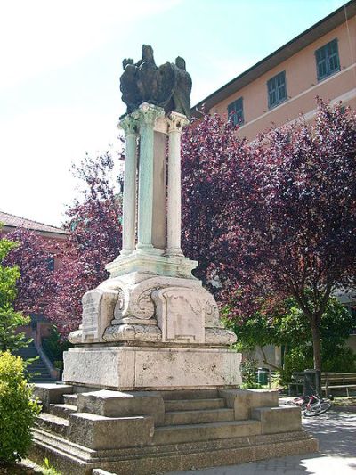 War Memorial Isola del Cantone #1