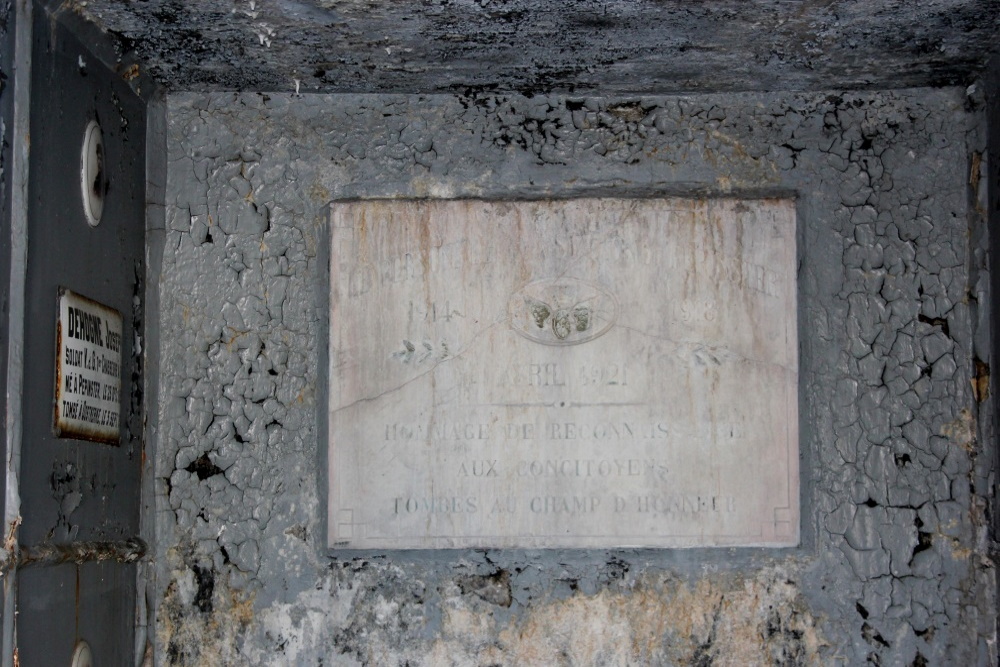 Memorial Crypt Cemetery Pepinster