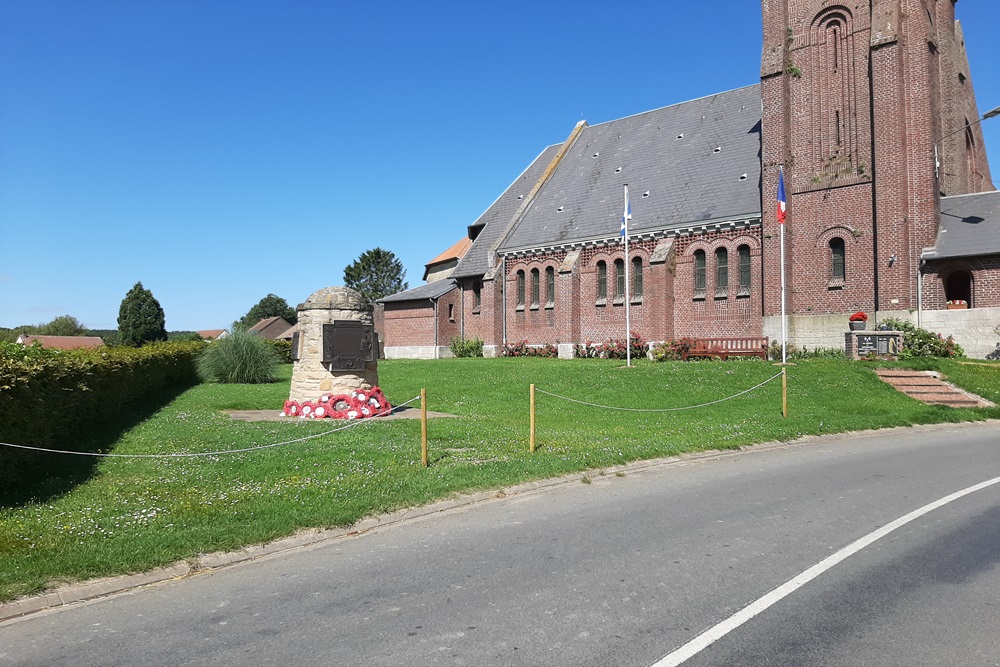 Memorial Cairn McCrae's Battalion #2