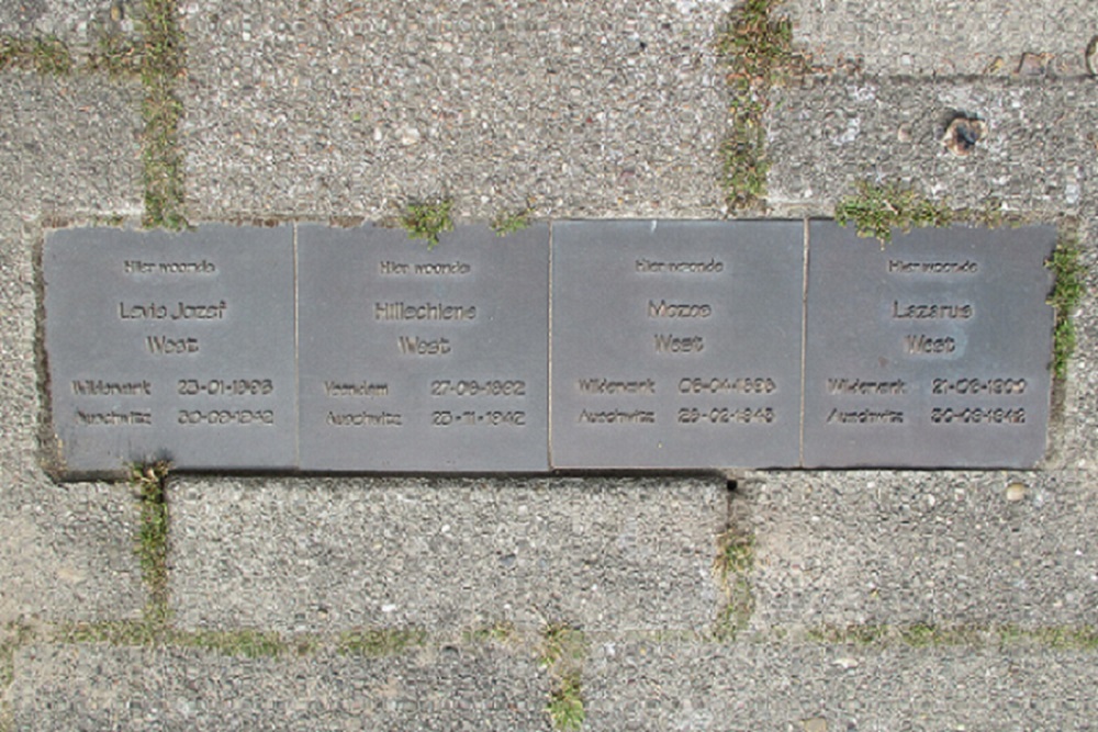 Memorial Stones Raadhuisstraat 44 #1