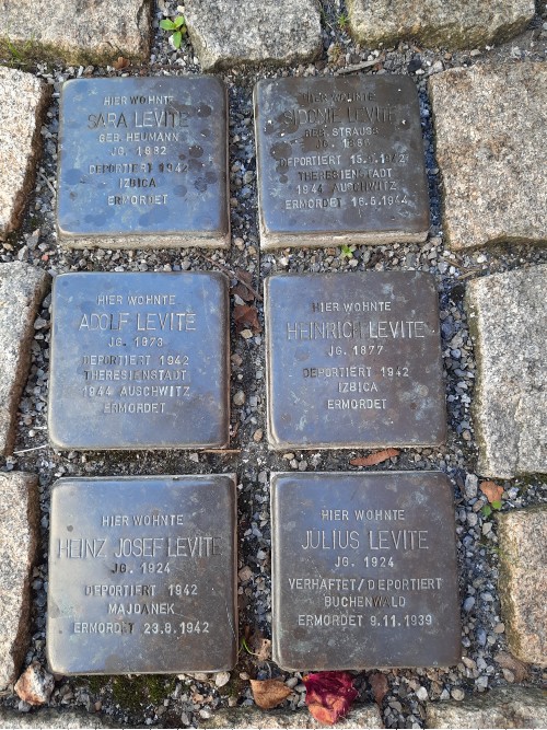 Stolpersteine Lange Gasse 10