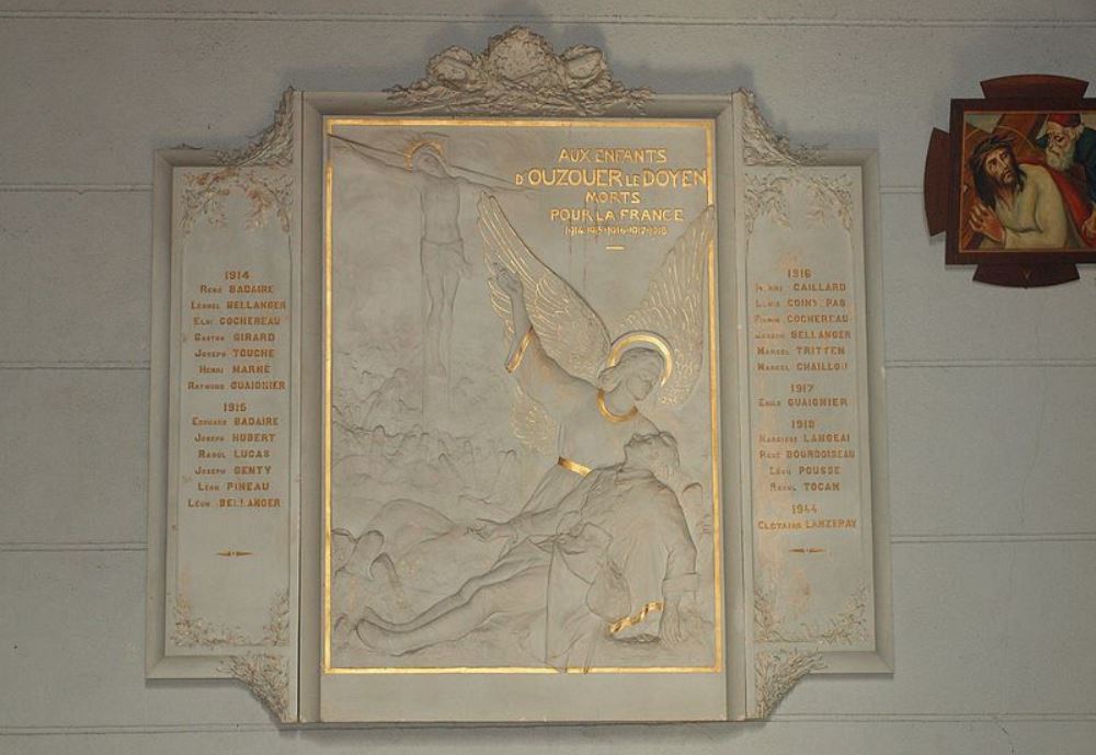 Oorlogsmonument Kerk Ouzouer-le-Doyen #1