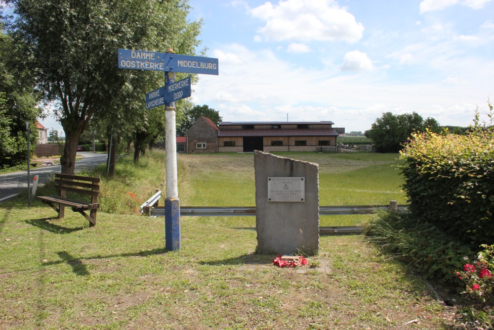 Oorlogsmonument Slag om t Molentje Moerkerke	