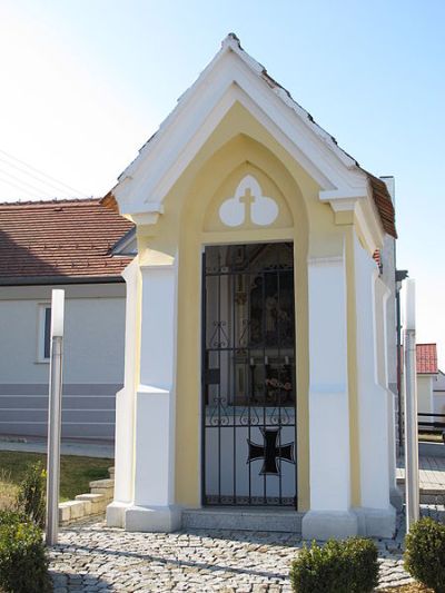 War Memorial Großmürbisch #1