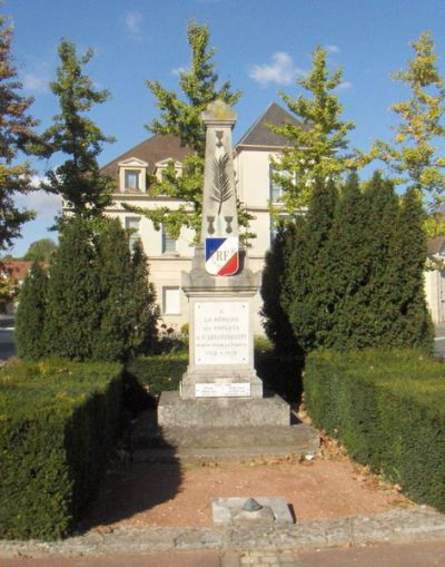War Memorial Saint-Leu-d'Esserent