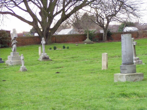 Oorlogsgraven van het Gemenebest St Peter Churchyard #1