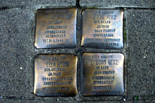Stumbling Stones Friedrich-Breuer-Straße 25