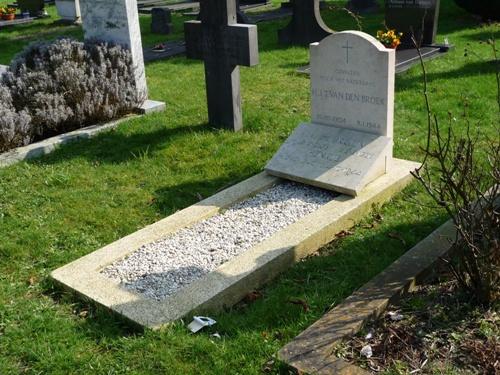 Dutch War Graves St. Joris Cemetery