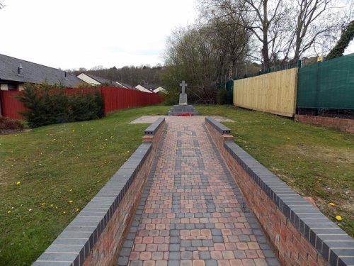 War Memorial Tir-y-berth