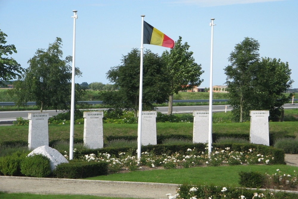 Monument 4de Legerafdeling Wulpen #3