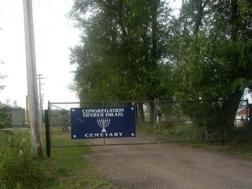 Oorlogsgraf van het Gemenebest Tiferes Israel Cemetery #1