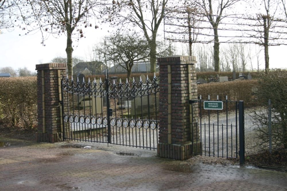 Dutch War Grave Niezijl #1