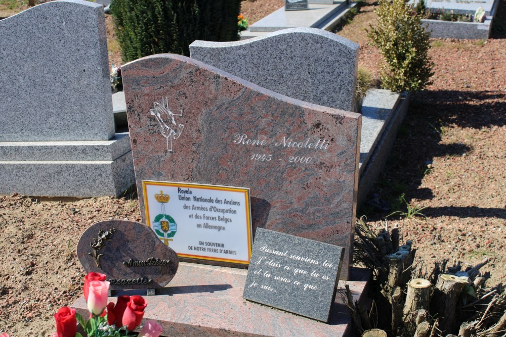 Belgian Graves Veterans Douvrain #3