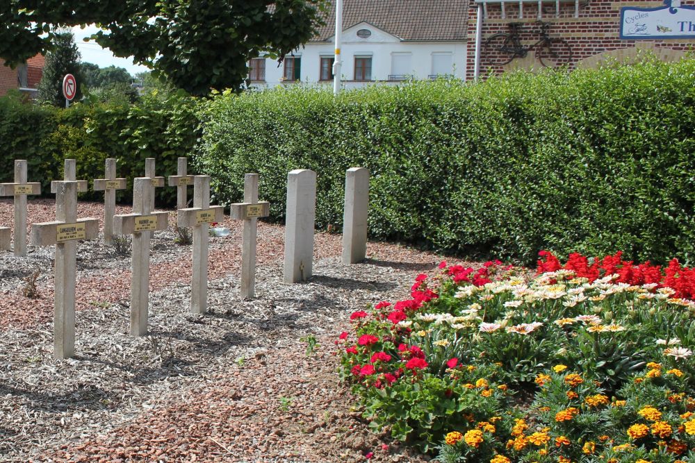 French & British War Graves Arnke #4