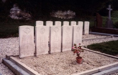 Commonwealth War Graves St. Vaast-en-Auge