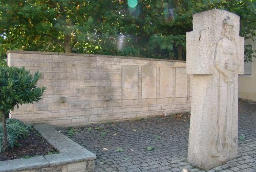 Oorlogsmonument Oberotterbach #1